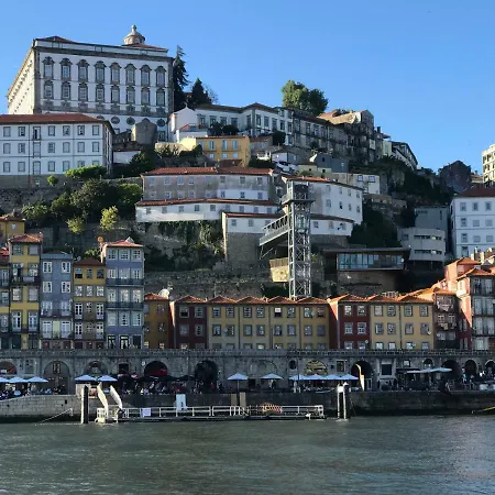 Private Yacht- Douro River Ботель