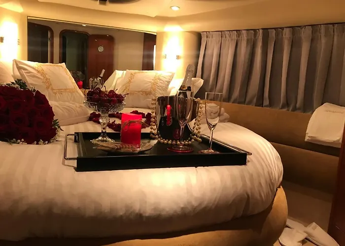 Private Yacht- Douro River * 포르투