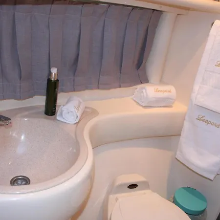 보트호텔 Private Yacht- Douro River *