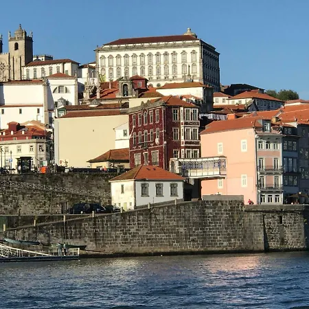 Private Yacht- Douro River 보트호텔 포르투