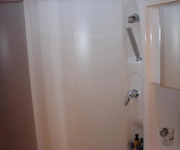 Private Yacht- Douro River Πλωτό κατάλυμα