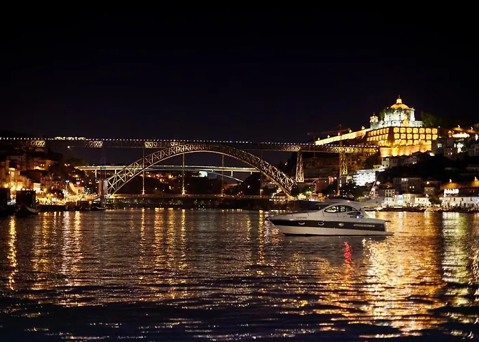 Hotel en barco Private Yacht- Douro River Oporto